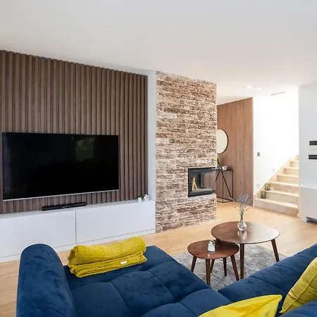 Awesome In With Kitchen